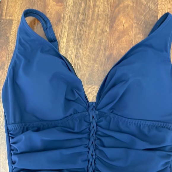 Gottex profile one piece navy EUC - Picture 9 of 9